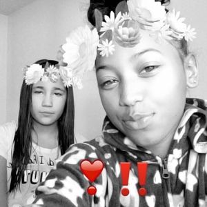 Meet your Posher, Addy